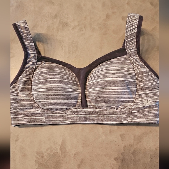 lululemon athletica Other - Lululemon bra